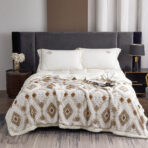 Krzneni romb prekrivač za francuski ležaj – 200x230 Krem