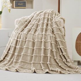 Luksuzni prekrivač – ćebe 150x200 Bež