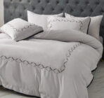 Posteljina sa vezenim radom set 6 delova Mako saten 006 - Slika 3