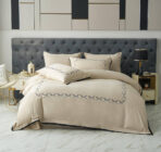 Posteljina sa vezenim radom set 6 delova Mako saten 001