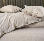 Premium posteljina sa dekorativnim dugmićima za francuski ležaj 001 - Slika 2